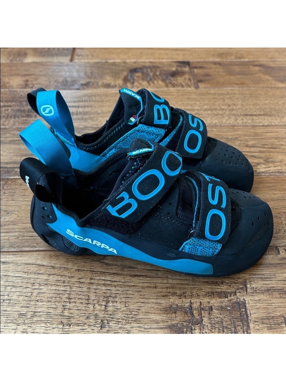 Scarpa Boostic Rock Climbing Shoes Black Azure Size 37 / US 6 New
